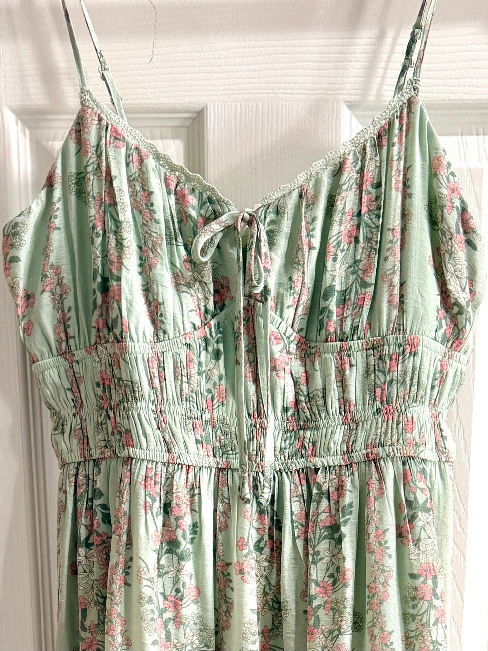 Floral Tiered Maxi Sundress Light Green w/Smocked Bodice & Adjustable straps M&L - Picture 8 of 12